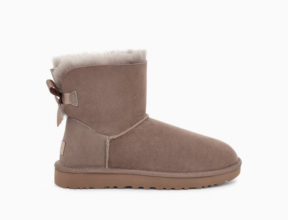bota ugg marrom